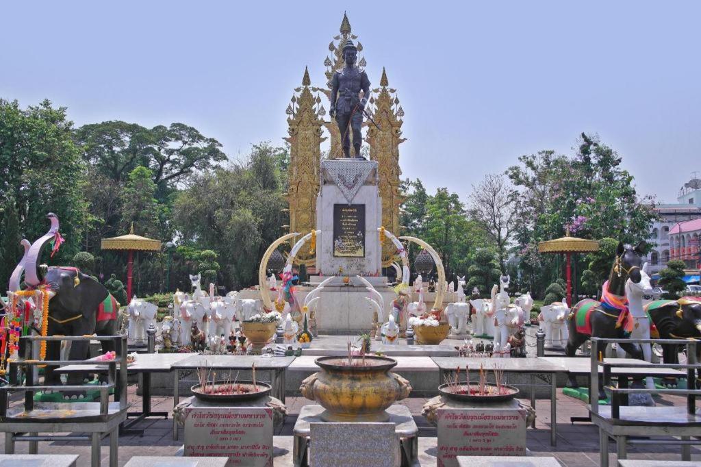 Meesuk Chiangrai Hotel Chiang Rai Esterno foto